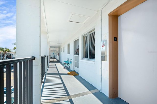 2039 CANAL DR N33, Bradenton, FL 34207