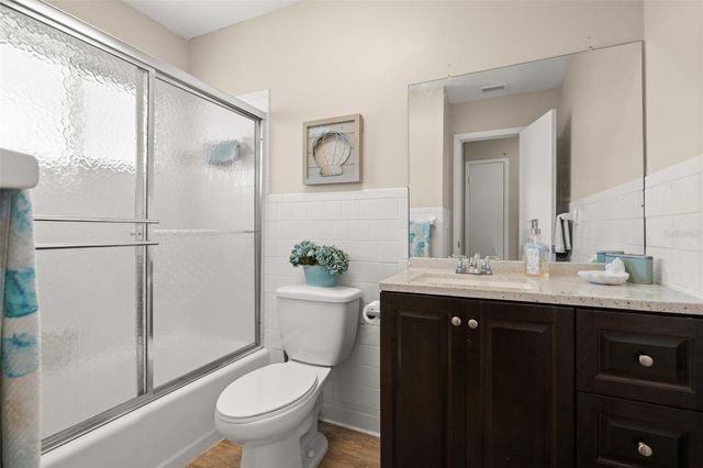 2039 CANAL DR N33, Bradenton, FL 34207