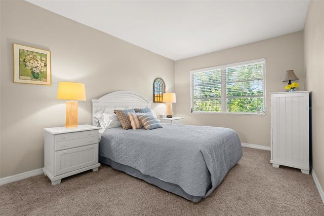 2039 CANAL DR N33, Bradenton, FL 34207