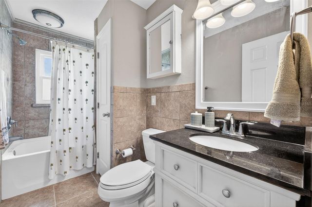 4547 SE 11TH AVENUE, Cape Coral, FL 33904