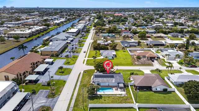 4547 SE 11TH AVENUE, Cape Coral, FL 33904