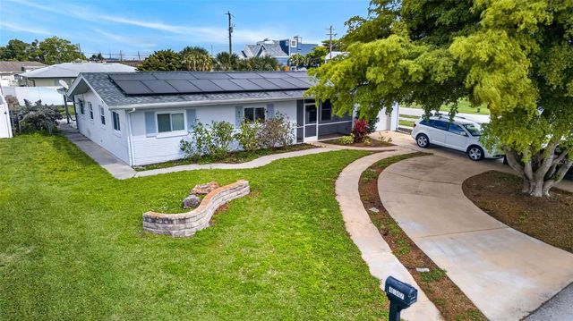 4547 SE 11TH AVENUE, Cape Coral, FL 33904