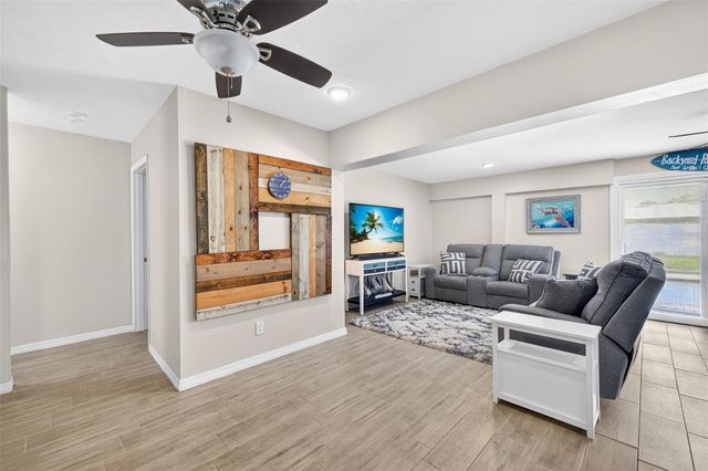 4547 SE 11TH AVENUE, Cape Coral, FL 33904