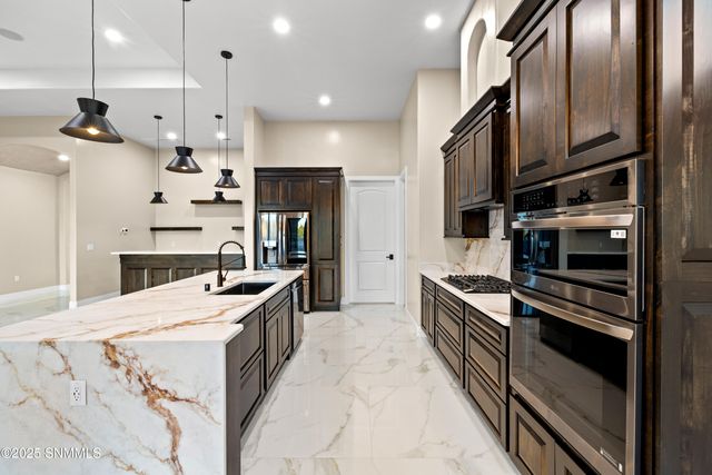 3758 Santa Catalina Loop, Las Cruces, NM 88005