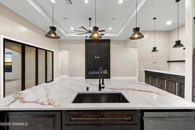 3758 Santa Catalina Loop, Las Cruces, NM 88005