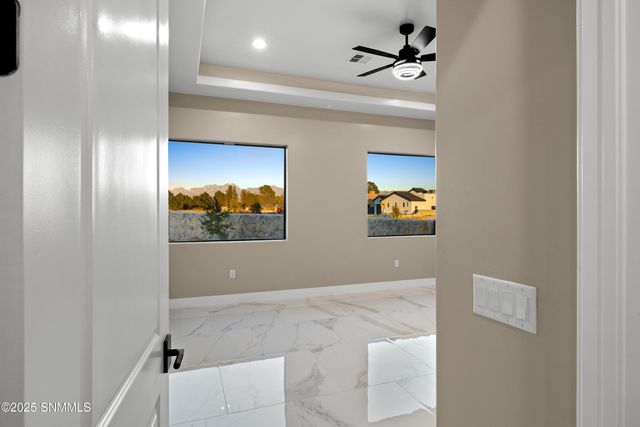 3758 Santa Catalina Loop, Las Cruces, NM 88005