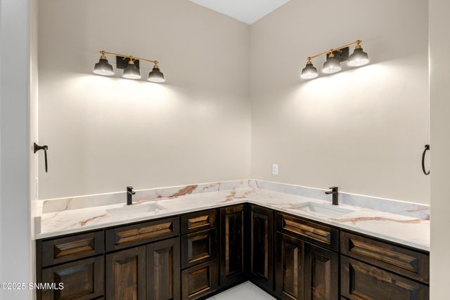 3758 Santa Catalina Loop, Las Cruces, NM 88005