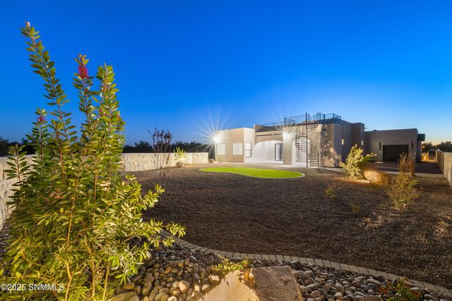 3758 Santa Catalina Loop, Las Cruces, NM 88005