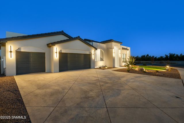 3758 Santa Catalina Loop, Las Cruces, NM 88005