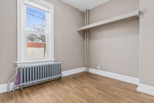 673 Dale Street N, Saint Paul, MN 55103