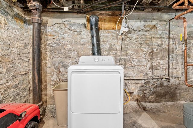 673 Dale Street N, Saint Paul, MN 55103