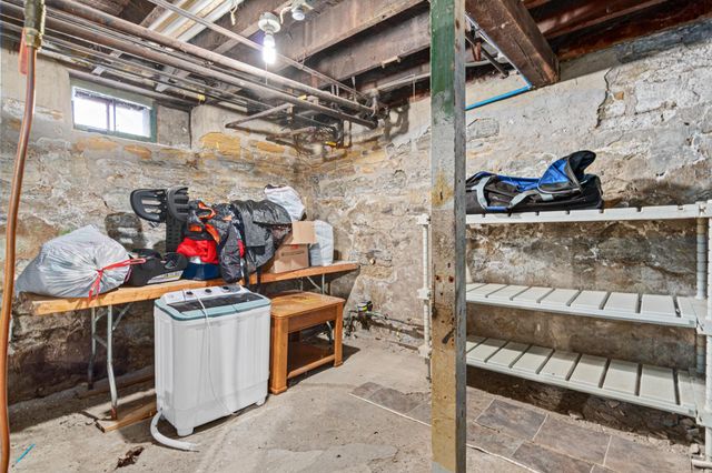 673 Dale Street N, Saint Paul, MN 55103