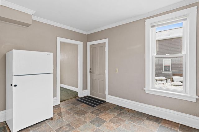 673 Dale Street N, Saint Paul, MN 55103