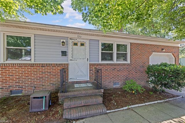 720 Essex Park DR, Hampton, VA 23669