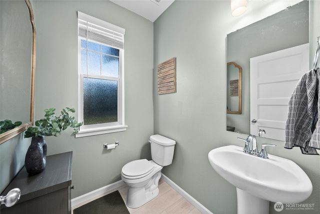 14396 99th Avenue SE, Yelm, WA 98597