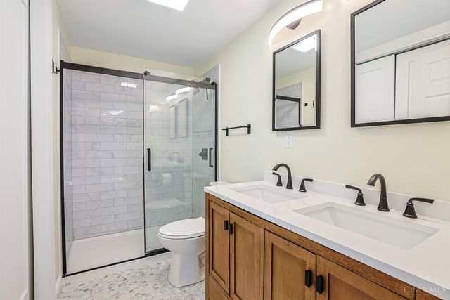 2433 Swings Corner Pt Isabel Road, Tate Twp, OH 45106
