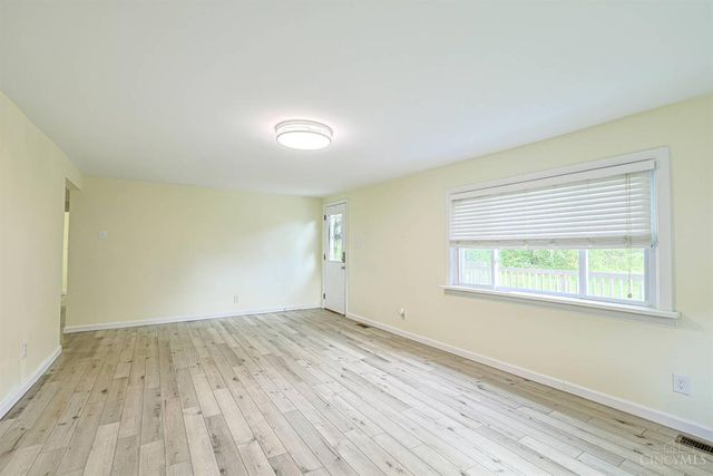 2433 Swings Corner Pt Isabel Road, Tate Twp, OH 45106