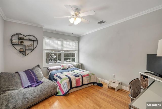 16 Dimas Court, Harrington Park, NJ 07640