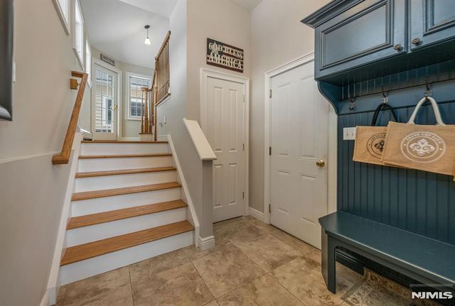 16 Dimas Court, Harrington Park, NJ 07640