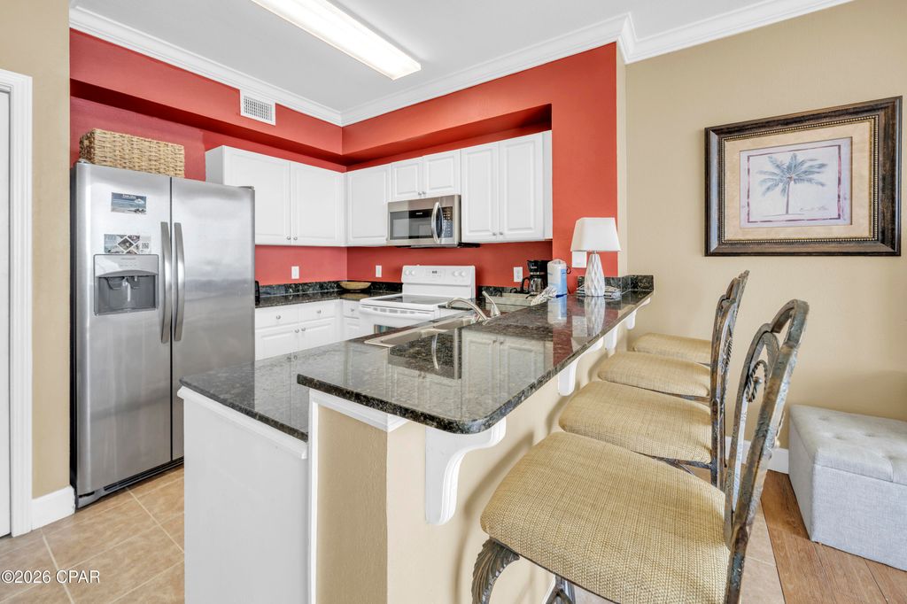 Image 10 of property listing at 16819 Front Beach Road 1913, Panama City Beach, FL 32413