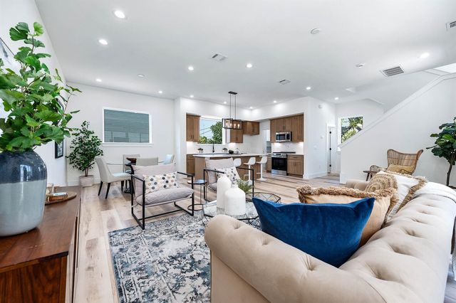 3203 St Emanuel Street A, Houston, TX 77004