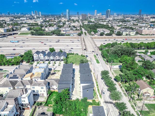 3203 St Emanuel Street A, Houston, TX 77004
