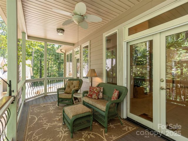 17 High Park Court, Hendersonville, NC 28791