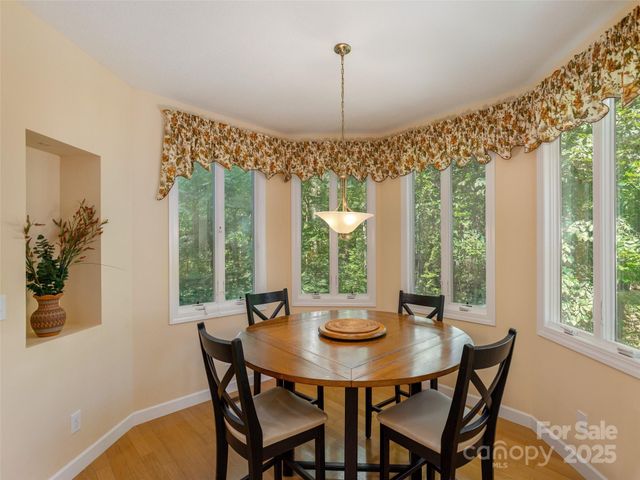 17 High Park Court, Hendersonville, NC 28791