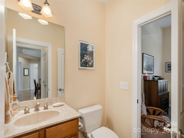 17 High Park Court, Hendersonville, NC 28791