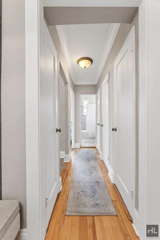 3960 52nd St Apt 6D, New York City, NY 11377