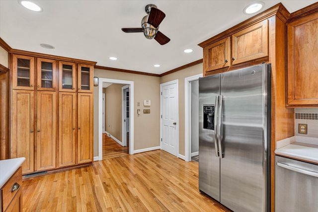5206 Hawkbill CIR, Roanoke, VA 24018