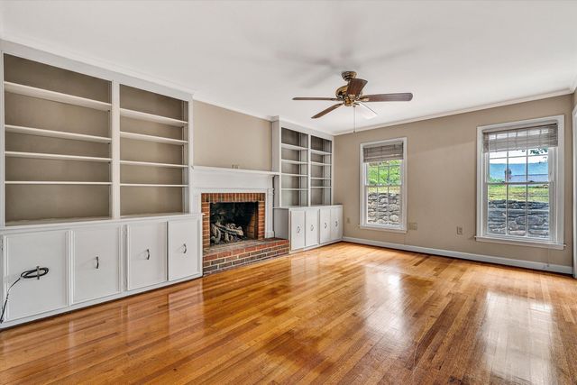 5206 Hawkbill CIR, Roanoke, VA 24018