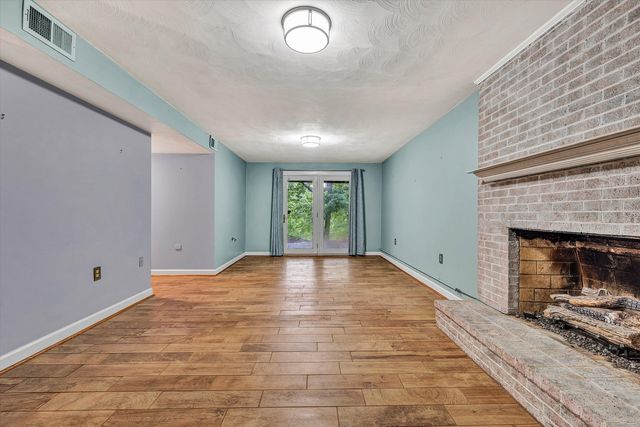 5206 Hawkbill CIR, Roanoke, VA 24018