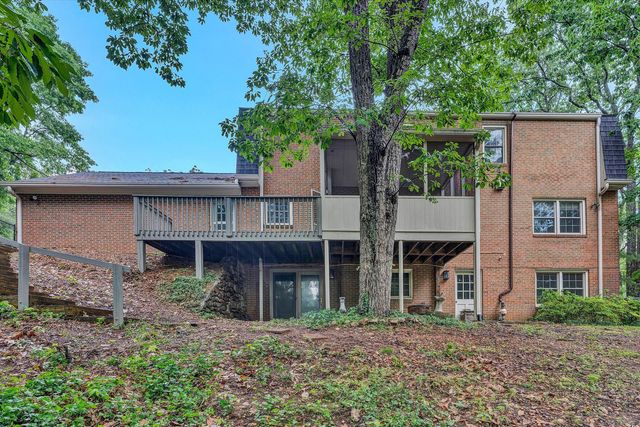 5206 Hawkbill CIR, Roanoke, VA 24018