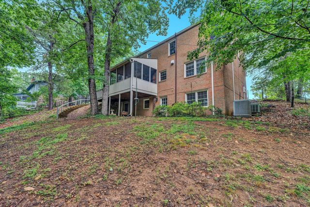 5206 Hawkbill CIR, Roanoke, VA 24018