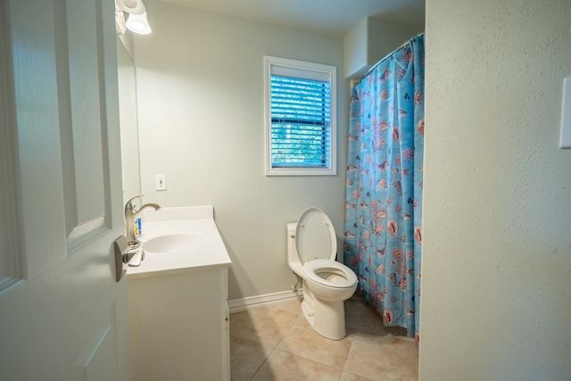 9 Creek Bend, Trinity, TX 75862