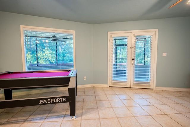 9 Creek Bend, Trinity, TX 75862