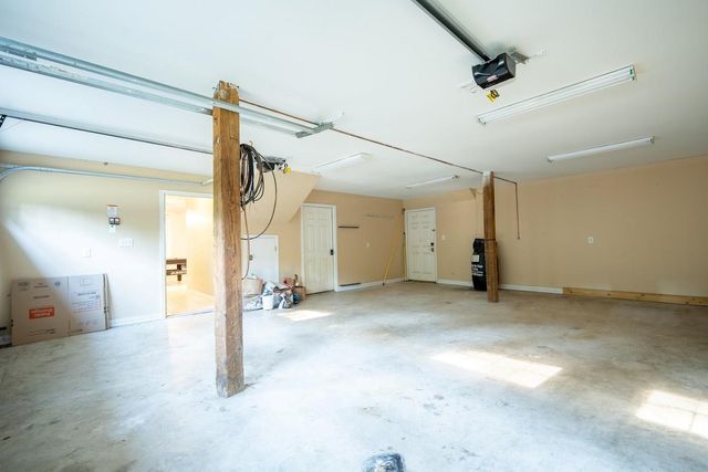 9 Creek Bend, Trinity, TX 75862