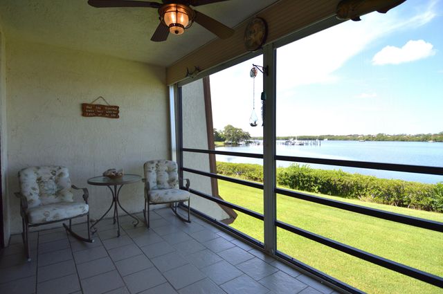 3100 SE Pruitt Rd Apt H205, Port St Lucie, FL 34952