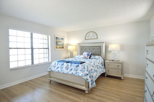 3100 SE Pruitt Rd Apt H205, Port St Lucie, FL 34952