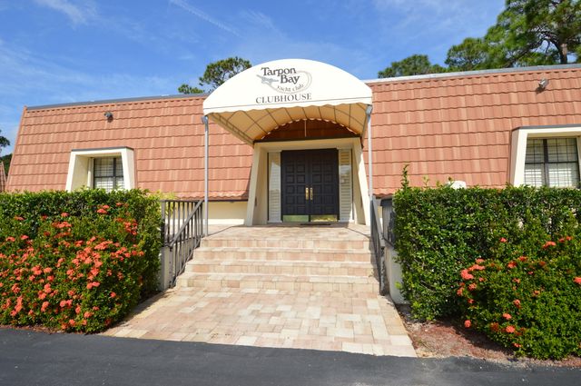 3100 SE Pruitt Rd Apt H205, Port St Lucie, FL 34952
