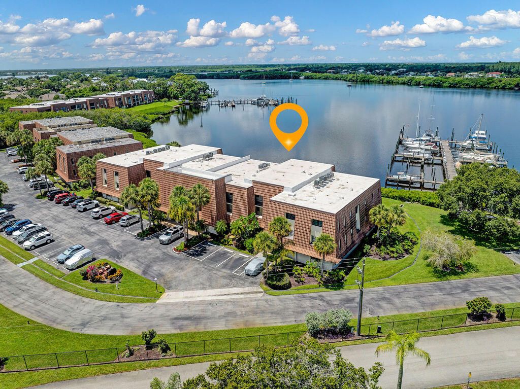 3100 SE Pruitt Rd Apt H205, Port St Lucie, FL 34952