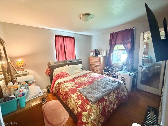 616 Garfield Avenue, Elyria, OH 44035