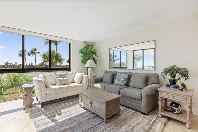 2800 N Highway A1a 307, Fort Pierce, FL 34949