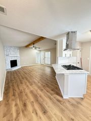 100 Midland Court, Niceville, FL 32578