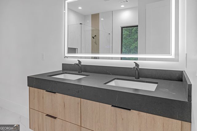 70 Grassy Springs Court, Oxford, GA 30054