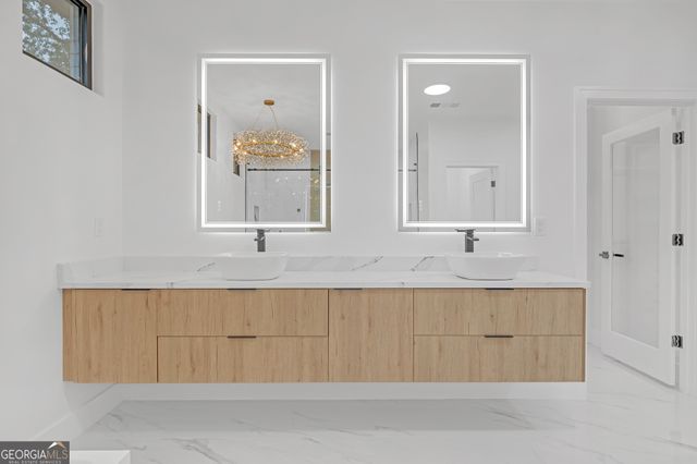 70 Grassy Springs Court, Oxford, GA 30054