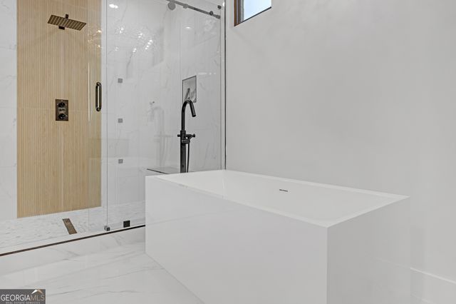 70 Grassy Springs Court, Oxford, GA 30054