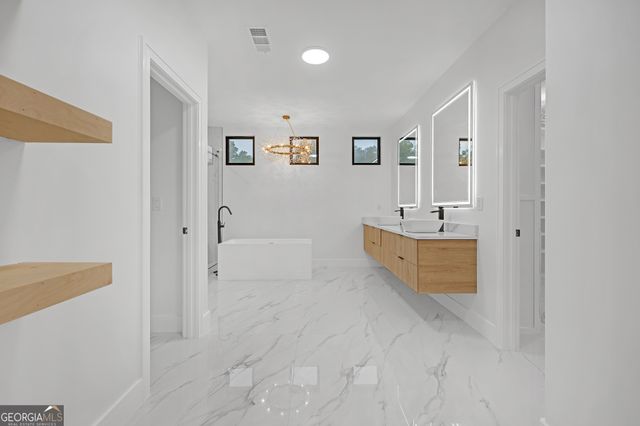 70 Grassy Springs Court, Oxford, GA 30054