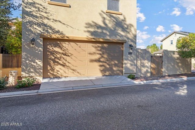 2387 N HERITAGE Street, Buckeye, AZ 85396